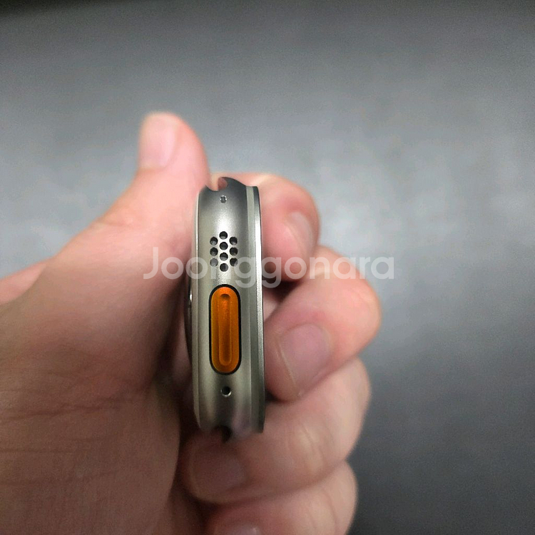 S급 애플워치 울트라2 내추럴 티타늄 49mm 셀룰러--4