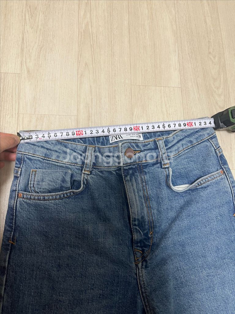 자라 부츠컷 청바지--4