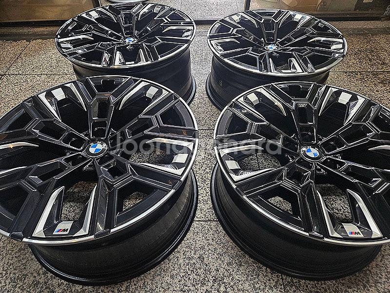 BMW G60 5시리즈 940M 정품 20인치 휠셋트--1