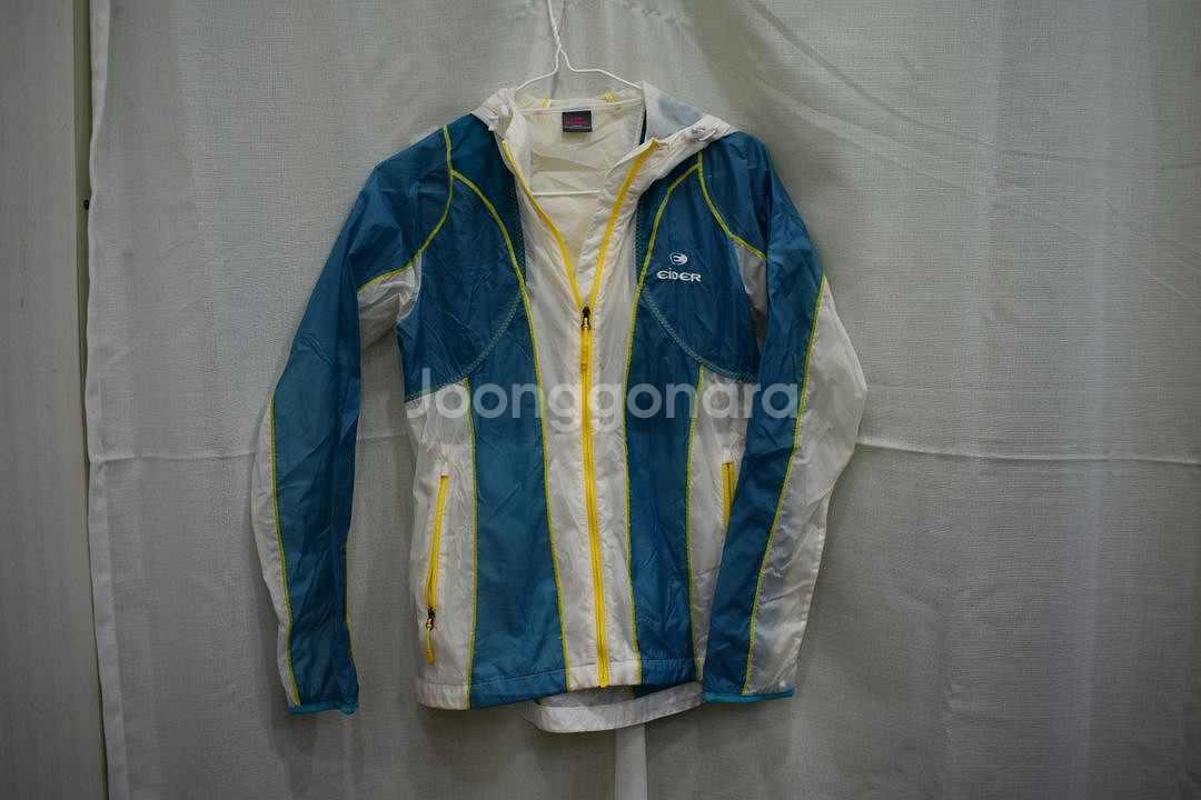 아이더 여성 바람막이 90--0