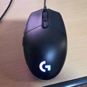 로지텍 g102 마우스