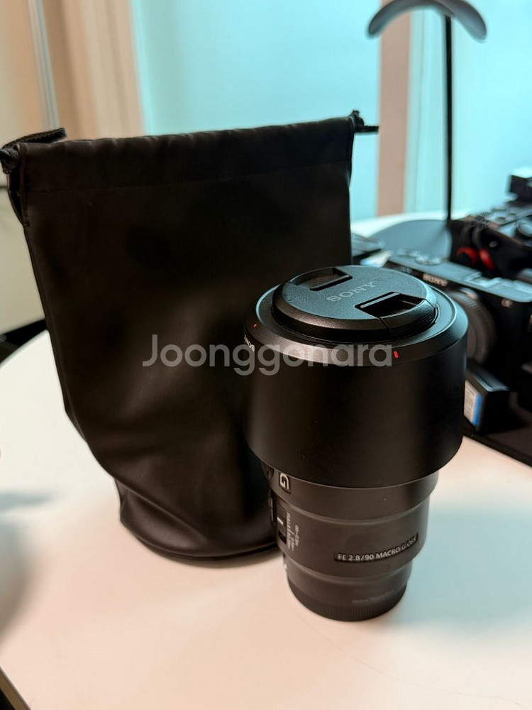 Sony 90mm f/2.8 Macro 렌즈--1