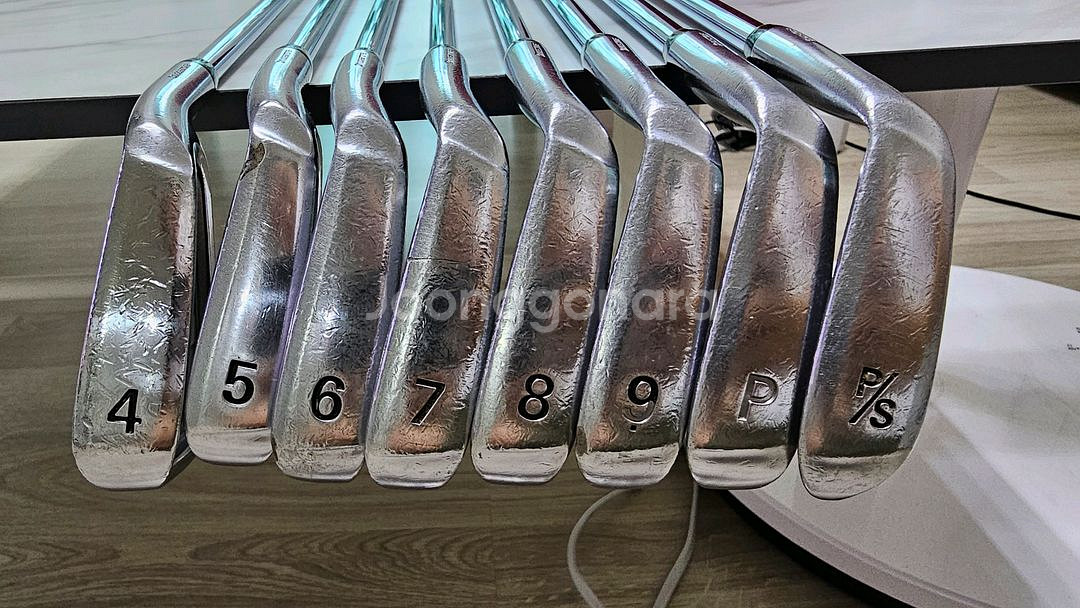 투어스테이지 V300-3 아이언4-PS, NS950R--1