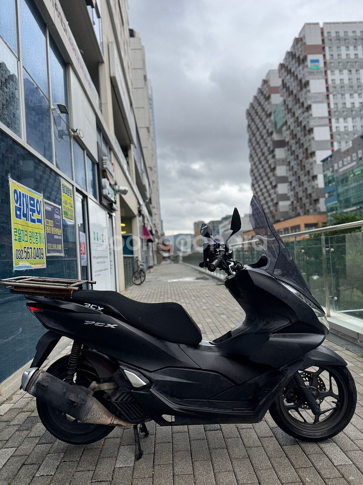 혼다 PCX125 21년 8만km 팝니다--3