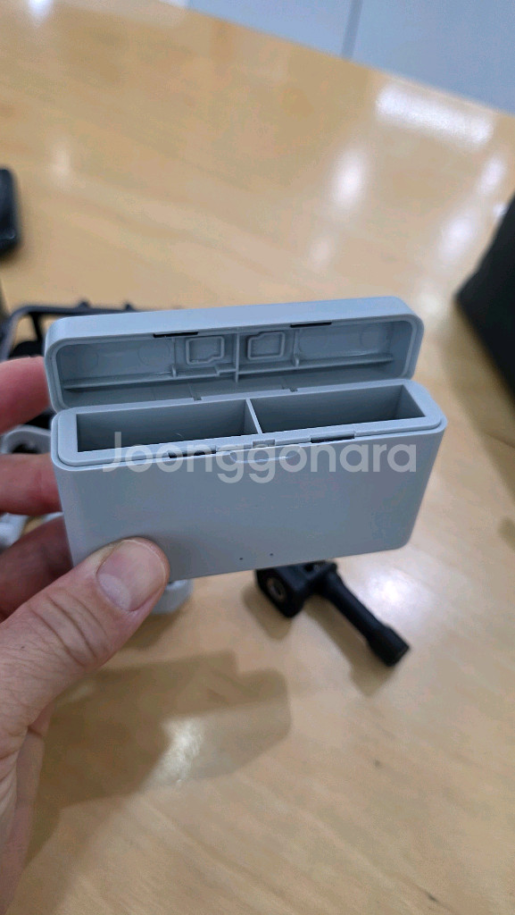 인스타360 에이스프로2 듀얼배터리+기타구성품--2
