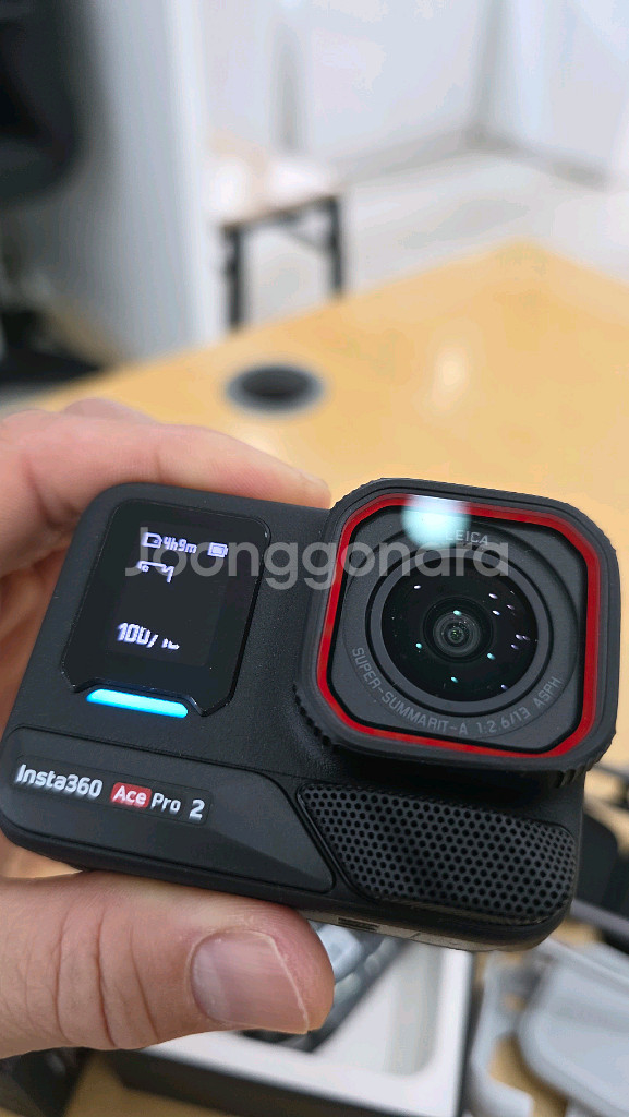 인스타360 에이스프로2 듀얼배터리+기타구성품--5