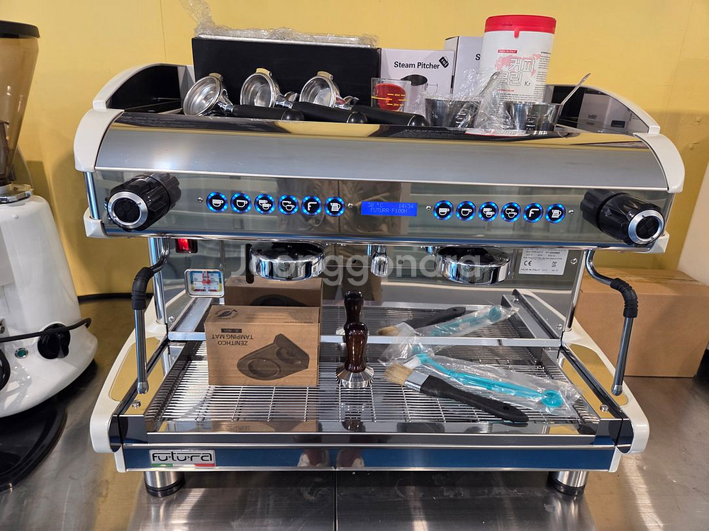 이태리 포투라 F100 커피머신,완벽 오버홀--0