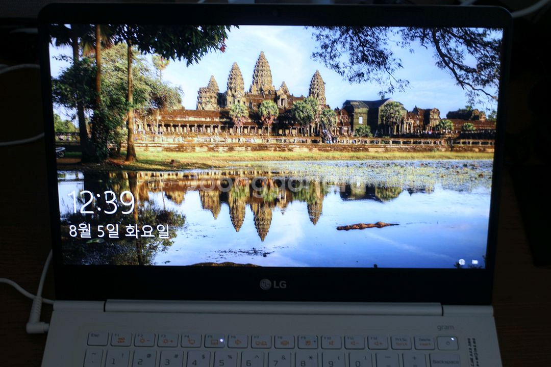 LG 그램 14Z960-GR3HK 노트북 팝니다--7