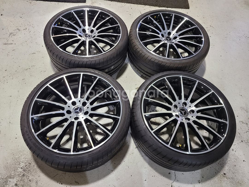 벤츠 CLS AMG마차 20인치 순정품휠타이어--1
