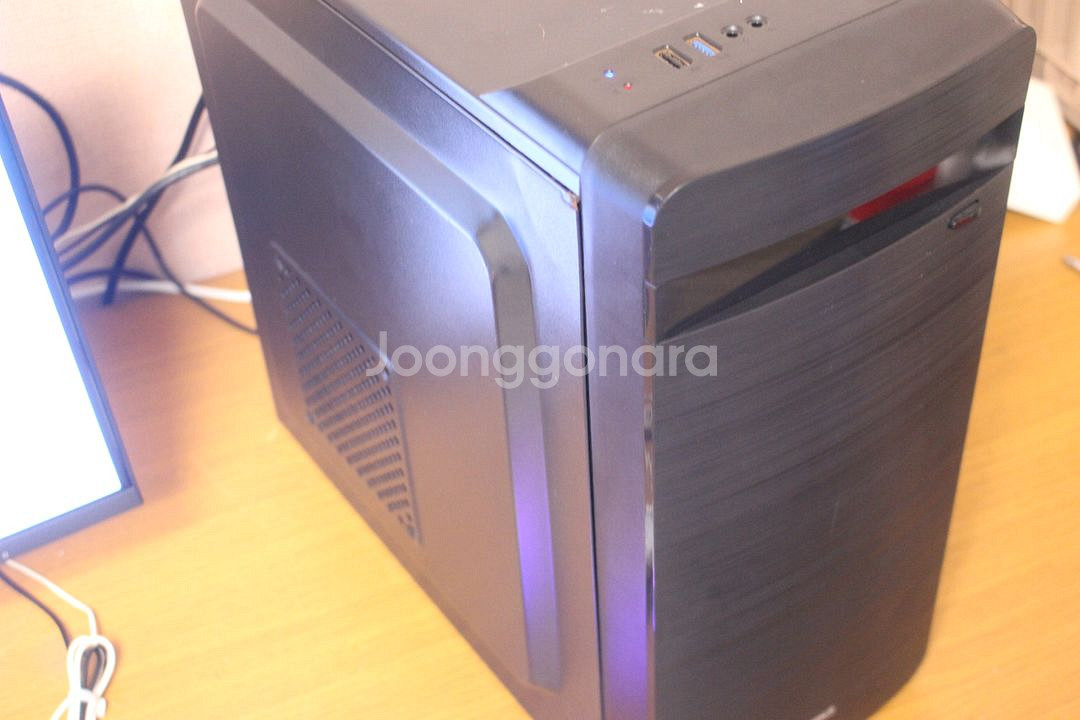 라이젠3 2200G 컴퓨터 본체 팝니다--0