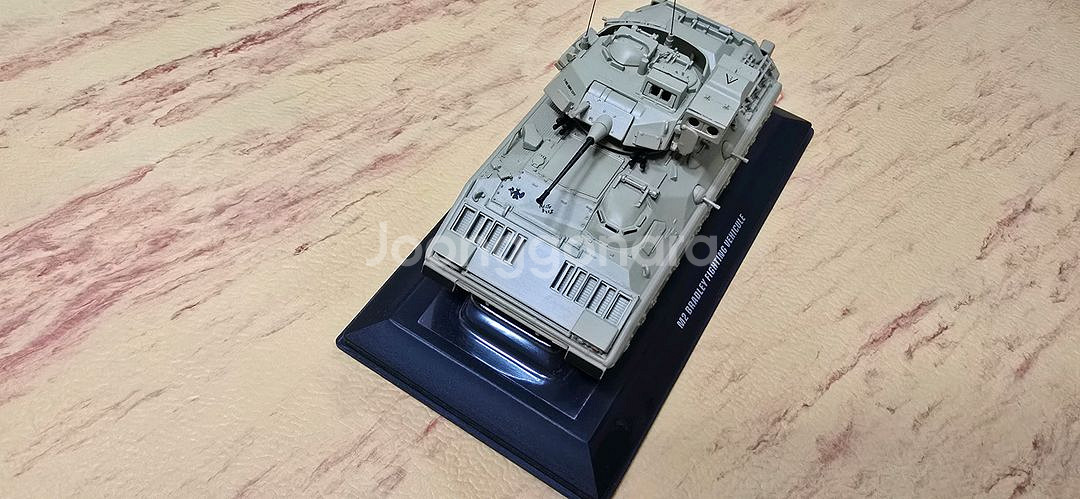 미육군 M2A2브래들리 IFV 1:48--3