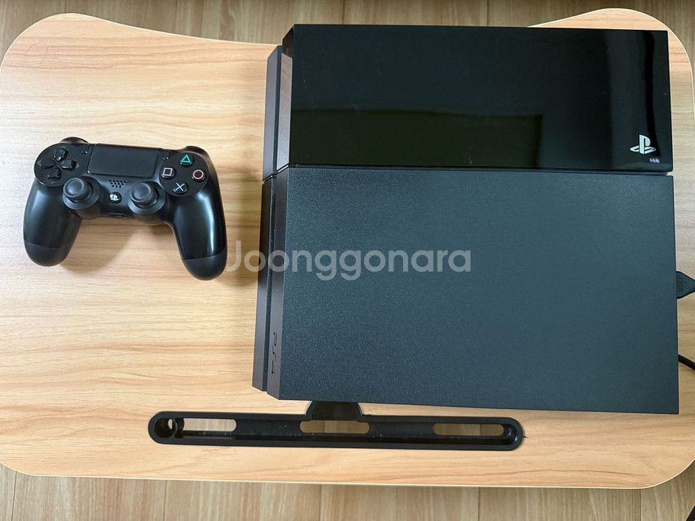 PS4 본체 + 듀얼쇼크--0