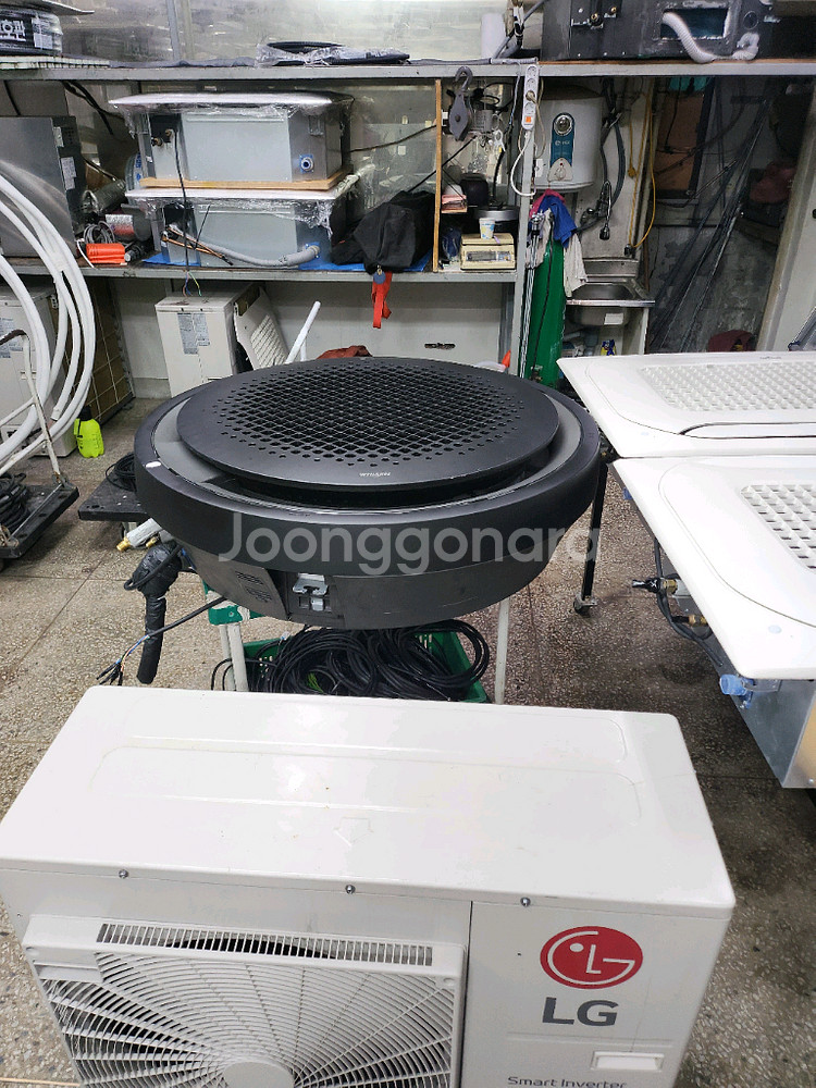 엘지18평천장형냉난방기2022년형--1