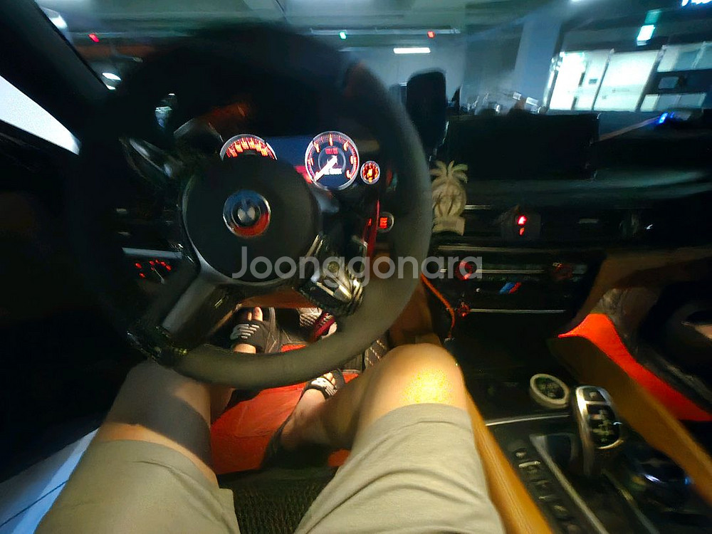 BMW X6 F16 50D(2018년식)19.02 등록--2