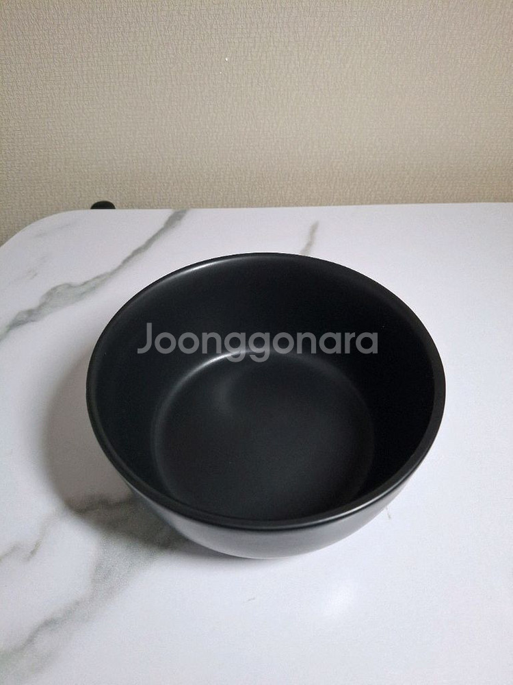 H&M Home 블랙 매트 볼+접시 세트 (새상품)--3