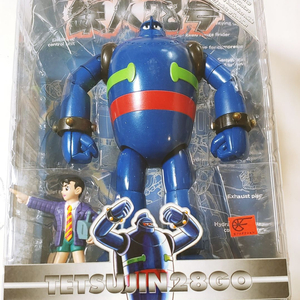 메디콤토이 MAF 철인28호 액션피규어