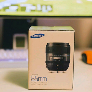 NX마운트 85mm F1.4