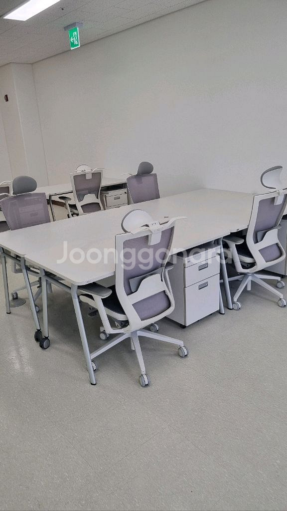 사무실 사무용 퍼시스 가구 책상 파티션 의자 회의가구--8