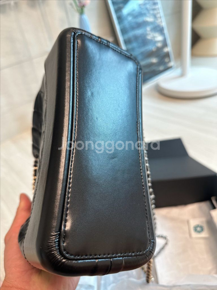 샤넬 가브리엘 백팩 미개봉새상품 s급 !--2