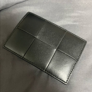 정품 신형 보테가베네타 카드지갑