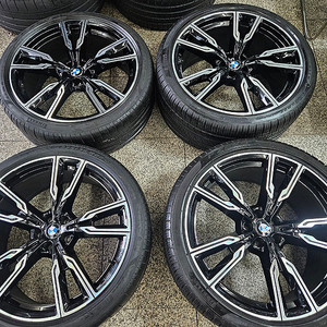 BMW G06 G05 X6 X5 정품 22인치 747M