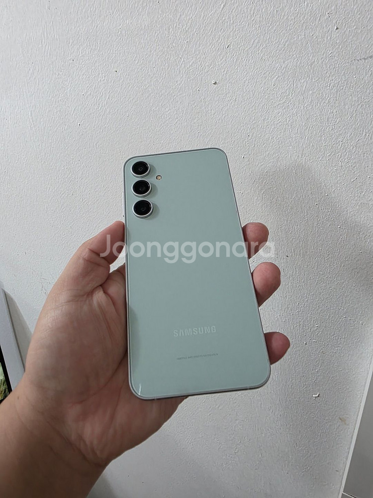 갤럭시 S23FE 민트 256기가 SS급 팔아요~--1
