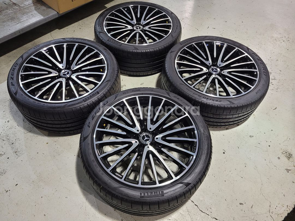 벤츠EQS AMG 21인치 정품휠타이어 한대분--3
