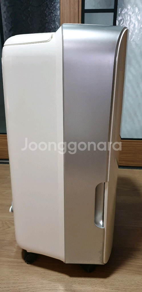 위닉스 제습기 16L--4