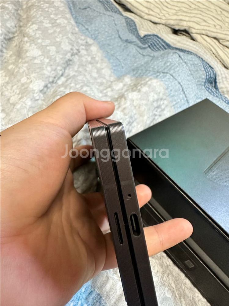 갤럭시 폴드se 블랙쉐도우 512 자급제--4