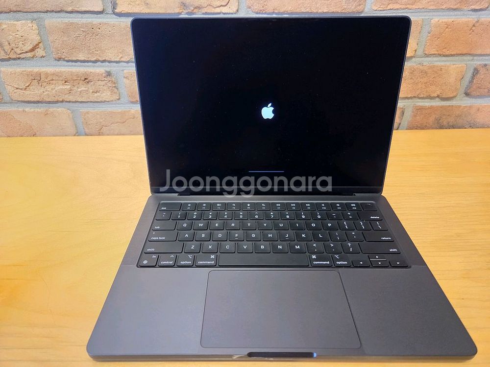 맥북프로 14 m4 max 32gpu 나노텍스쳐--6