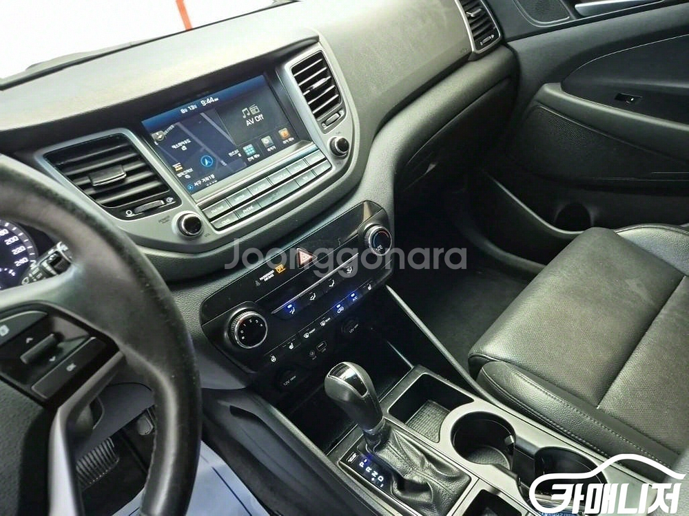 [현대]올뉴투싼 디젤 1.7 2WD 스타일 (5인승)--9