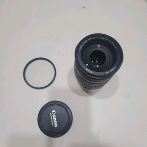 캐논 EFS 18-200mm is 팝니다