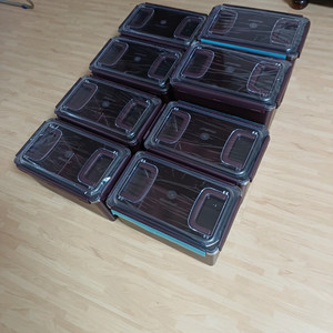 딤채김치냉장고 정품김치통8개