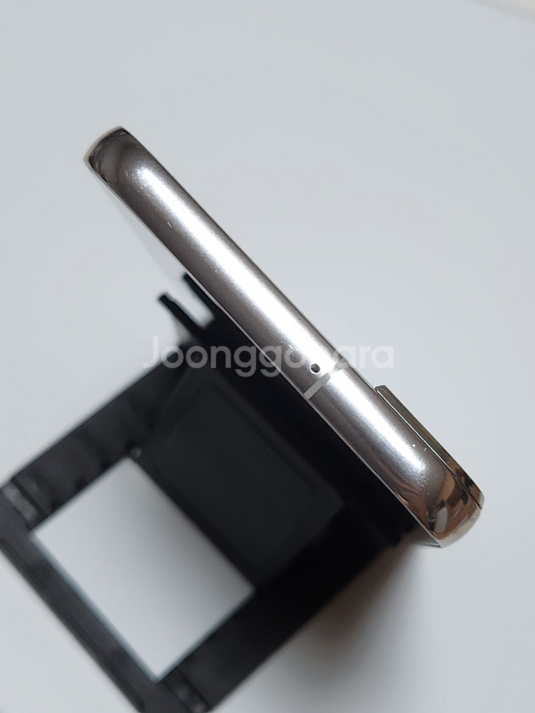 갤럭시S22+플러스 256G 무잔상 화이트 54617--4