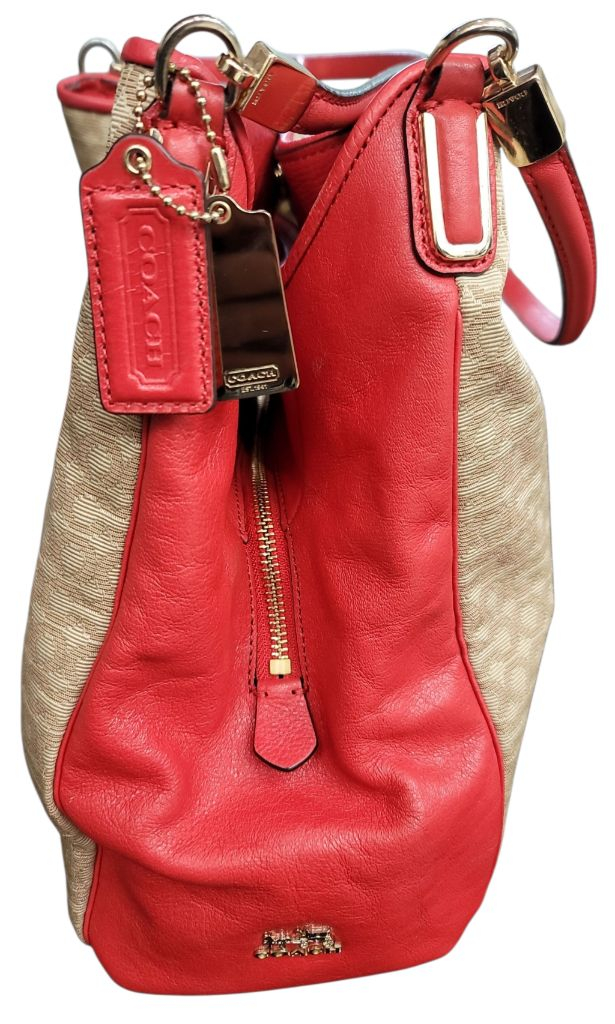 코치 시그니처 숄더백 레드--1