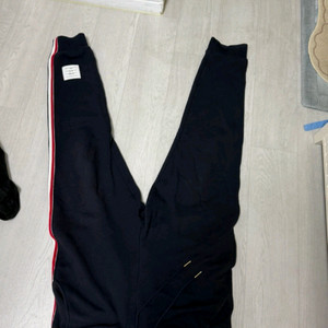 톰브라운 바지 100