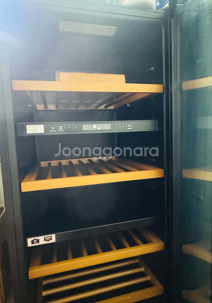 LG디오스 와인셀러 W715B--0