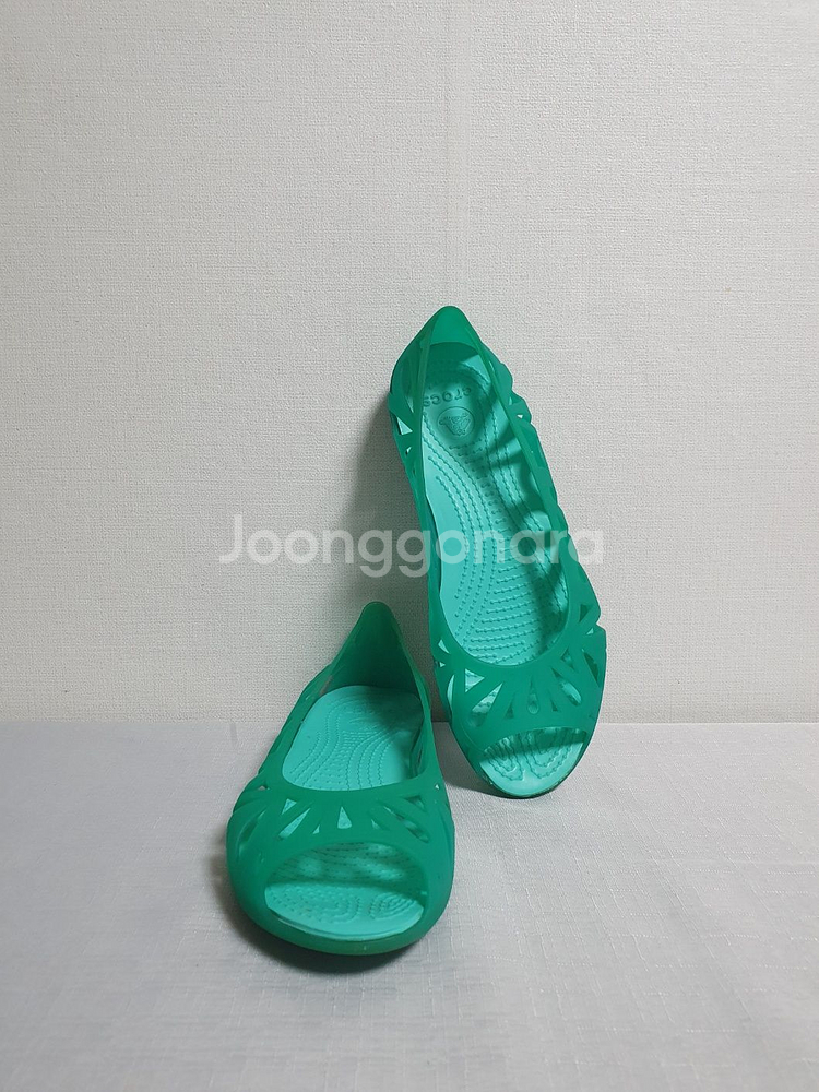 무료배송 230mm 크록스 샌들 아드리나3 핍토 플랫--0