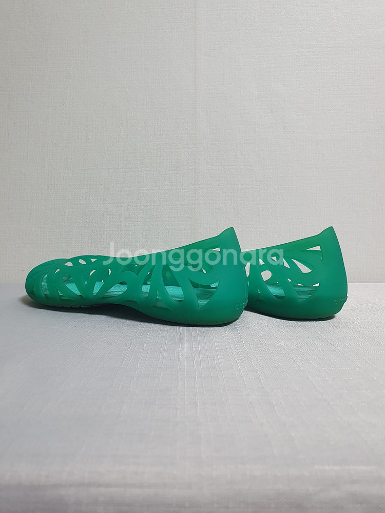 무료배송 230mm 크록스 샌들 아드리나3 핍토 플랫--5