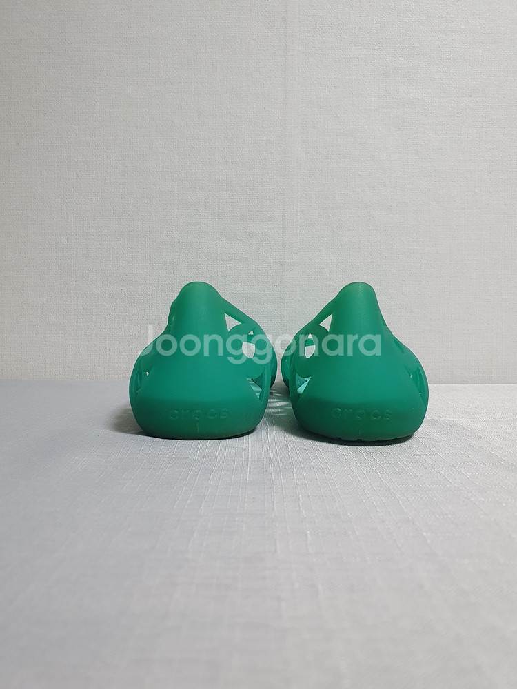 무료배송 230mm 크록스 샌들 아드리나3 핍토 플랫--2