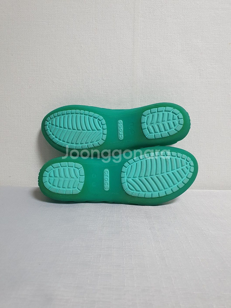 무료배송 230mm 크록스 샌들 아드리나3 핍토 플랫--6