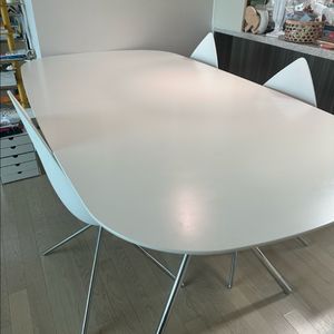 보컨셉 오타와 테이블 화이트/실버 185-250사이즈