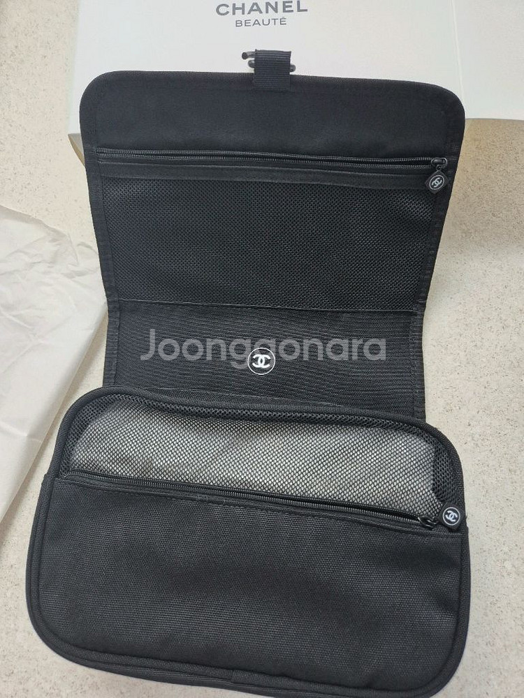 샤넬 뷰티 블랙 파우치--7
