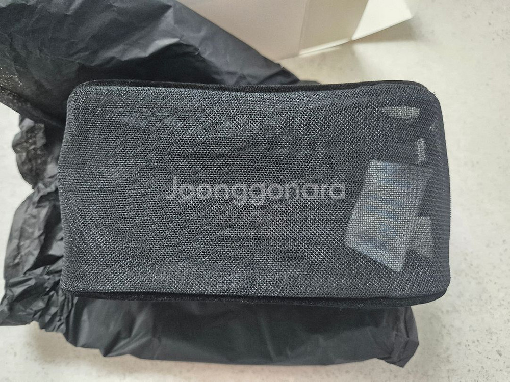 디올 뷰티 메쉬 파우치--2