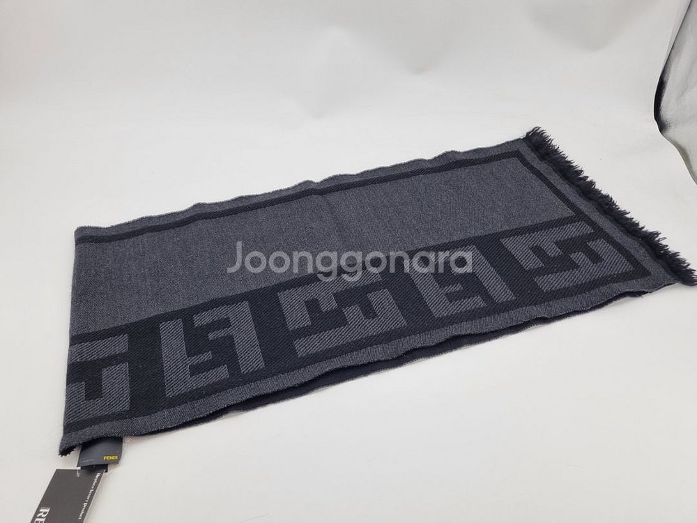 펜디 머플러--2
