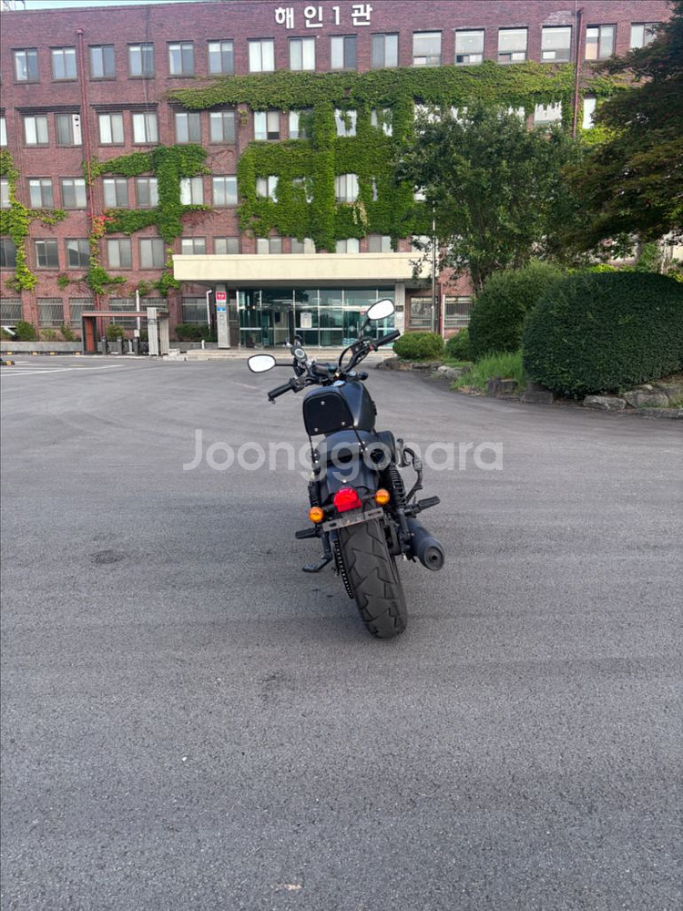 아퀼라300s 23년식 9600키로 (무사고!--3