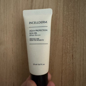 인셀덤 SPF5O+ PA++++ 아쿠아 프로텍션 선젤
