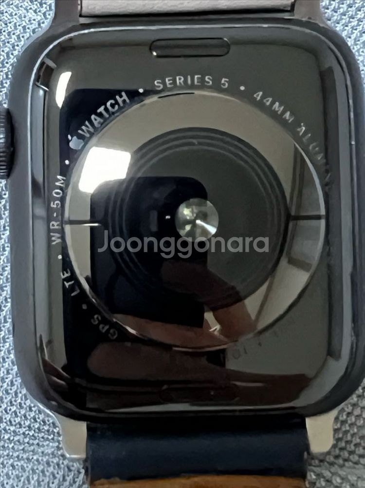 애플워치 시리즈5 44mm 셀룰러--2