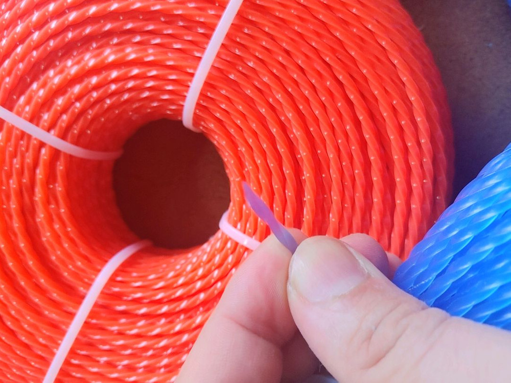 예초기 나일론줄 회오리 80m(500g) 새제품 이미지