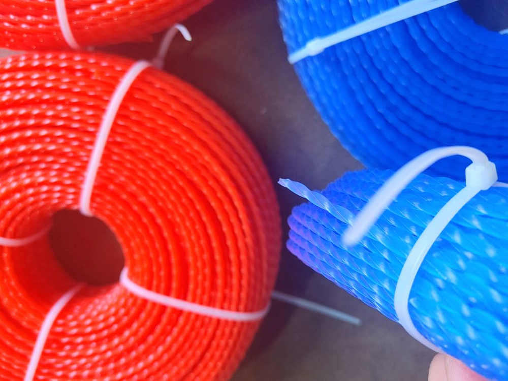 예초기 나일론줄 회오리 80m(500g) 새제품 이미지